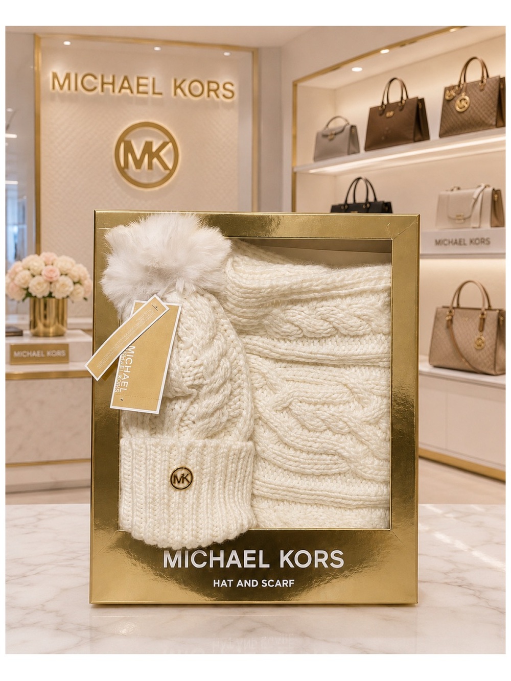 Michael Kors Logo Cable Knit Hat and Scarf Boxed Gift Set. NEW!
